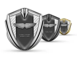 Aston Martin Emblema Fender Badge Finitura Lussuosa Inox